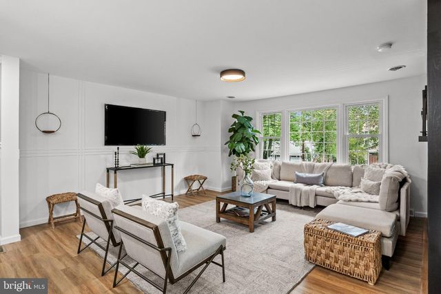 187 S LAKESIDE DR E, Medford, NJ 08055