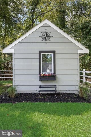 187 S LAKESIDE DR E, Medford, NJ 08055