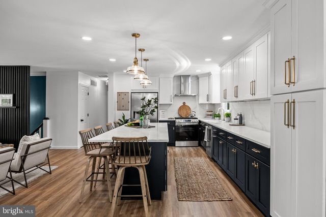187 S LAKESIDE DR E, Medford, NJ 08055