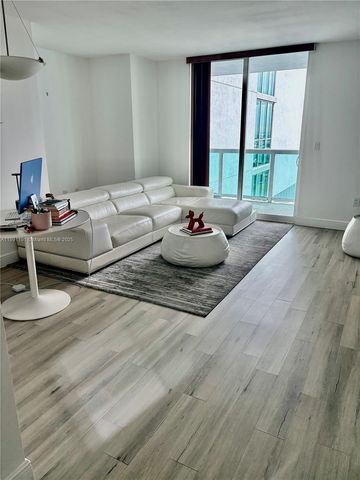 1800 N Bayshore Dr 3802, Miami, FL 33132