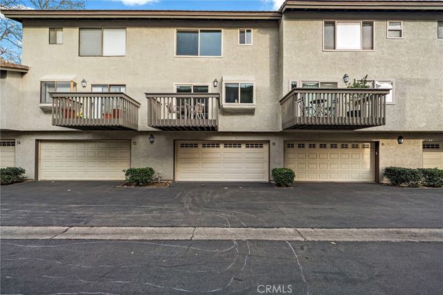 10 Starfall, Irvine, CA 92603