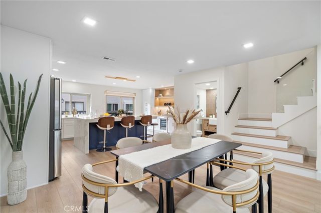 10 Starfall, Irvine, CA 92603