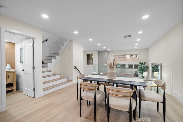 10 Starfall, Irvine, CA 92603