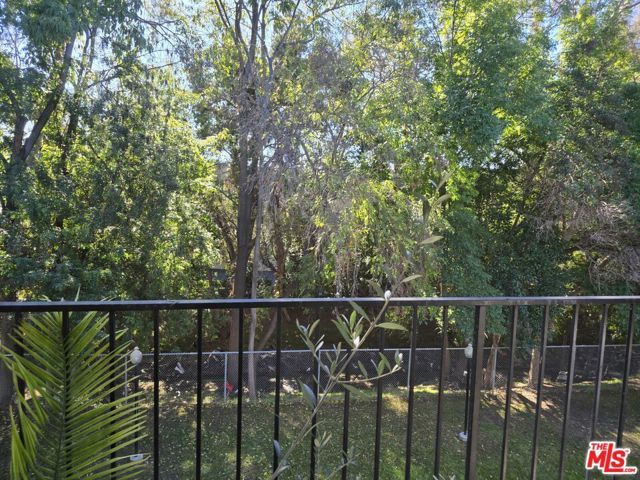 991 S Idaho Street 102, La Habra, CA 90631