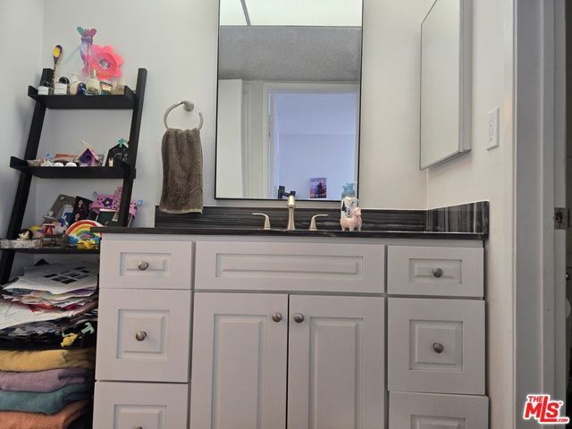 991 S Idaho Street 102, La Habra, CA 90631