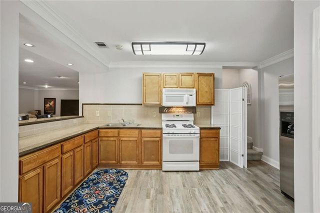 1655 River Oak Drive, Roswell, GA 30075