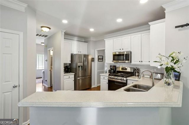 1655 River Oak Drive, Roswell, GA 30075