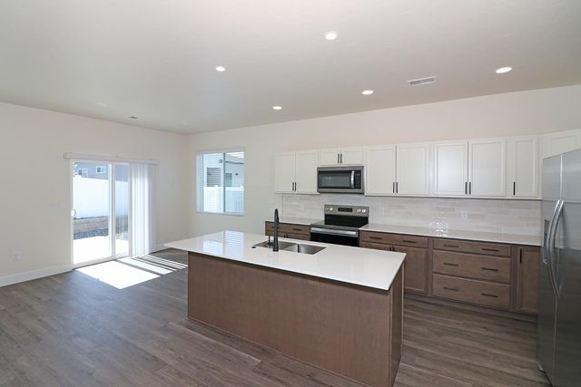 1640 Rusty Rivet Road, Fruita, CO 81521