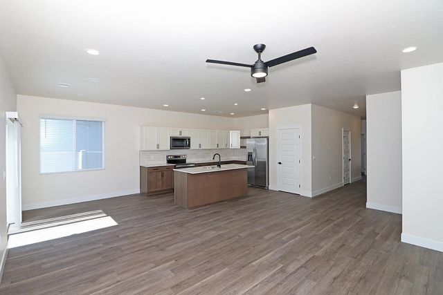 1640 Rusty Rivet Road, Fruita, CO 81521