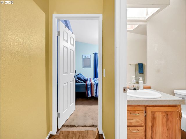 32700 Se LEEWOOD Ln, Boring, OR 97009