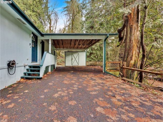 32700 Se LEEWOOD Ln, Boring, OR 97009