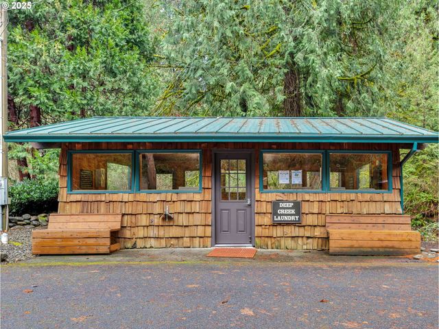 32700 Se LEEWOOD Ln, Boring, OR 97009