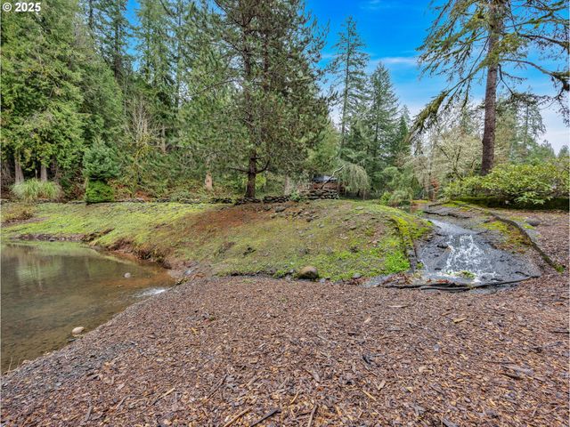 32700 Se LEEWOOD Ln, Boring, OR 97009