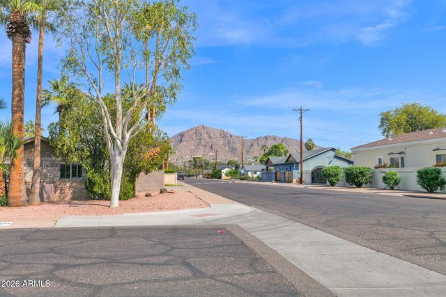 5343 E VERDE Lane, Phoenix, AZ 85018