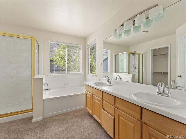 4005 S Killarney Way, Aurora, CO 80013