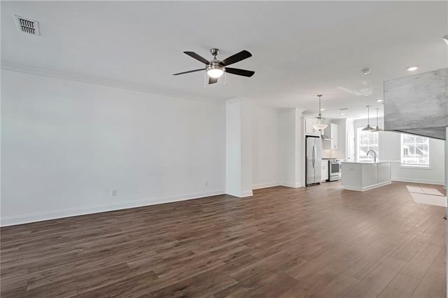 1115 Larkin Dr, Buford, GA 30518