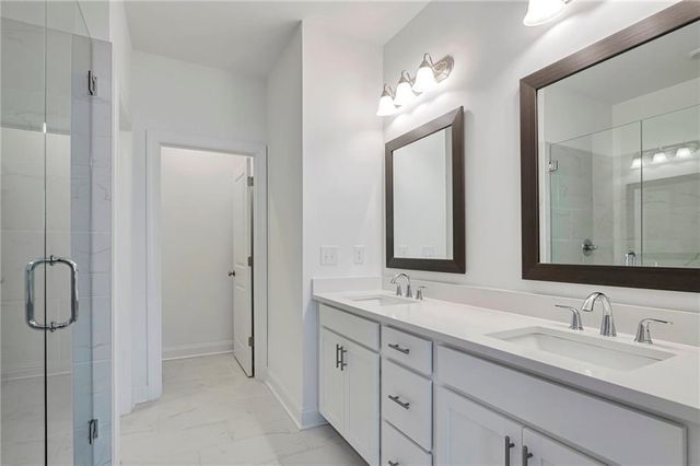 1115 Larkin Dr, Buford, GA 30518