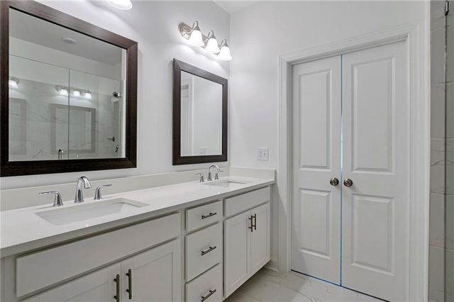 1115 Larkin Dr, Buford, GA 30518