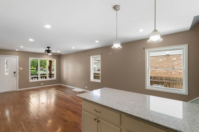 3326 W 107th Street, Chicago, IL 60655