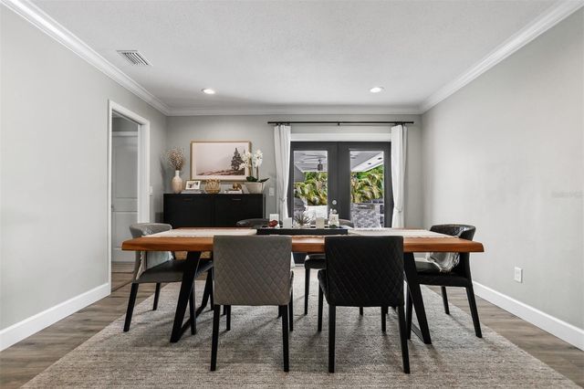 8401 GRANITE PLACE, Tampa, FL 33615