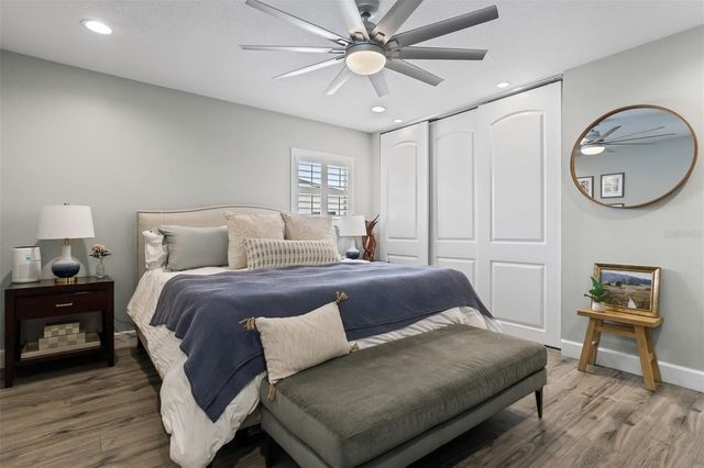 8401 GRANITE PLACE, Tampa, FL 33615