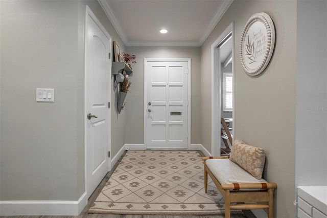 8401 GRANITE PLACE, Tampa, FL 33615