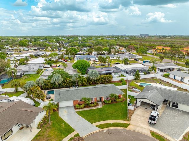 8401 GRANITE PLACE, Tampa, FL 33615