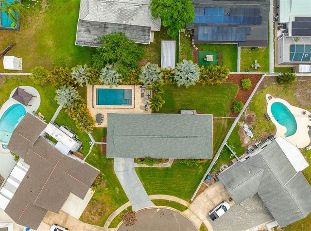 8401 GRANITE PLACE, Tampa, FL 33615