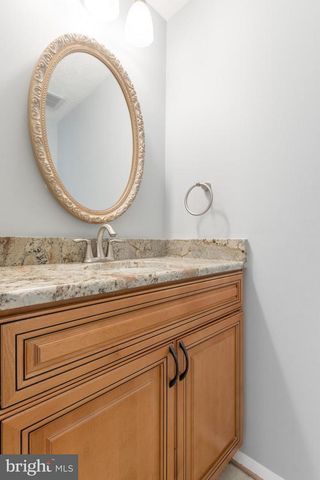 8334 WIND FALL RD, Springfield, VA 22153