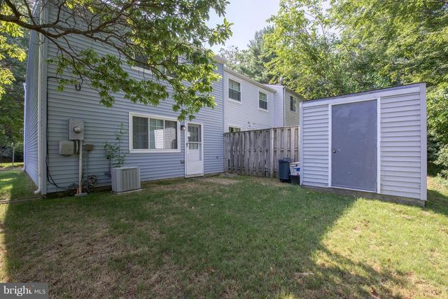 8334 WIND FALL RD, Springfield, VA 22153