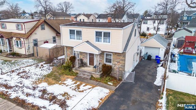 257 Floral, Saddle Brook, NJ 07662