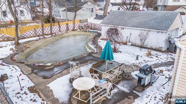 257 Floral, Saddle Brook, NJ 07662