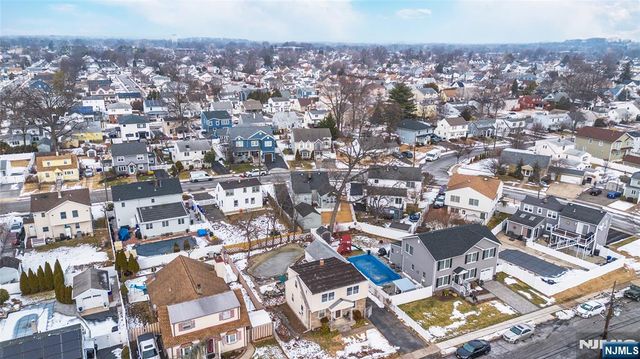 257 Floral, Saddle Brook, NJ 07662