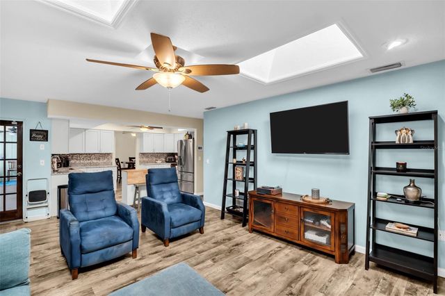 1505 MICHIGAN AVENUE, Palm Harbor, FL 34683