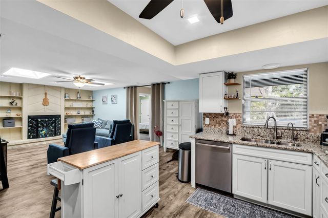 1505 MICHIGAN AVENUE, Palm Harbor, FL 34683
