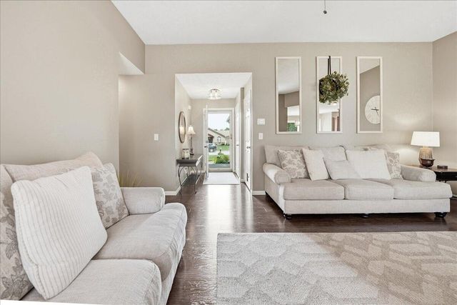 518 Golden Rain Court, Demotte, IN 46310