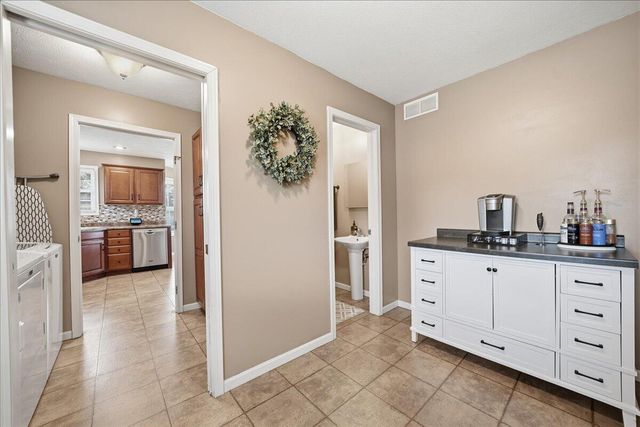 518 Golden Rain Court, Demotte, IN 46310