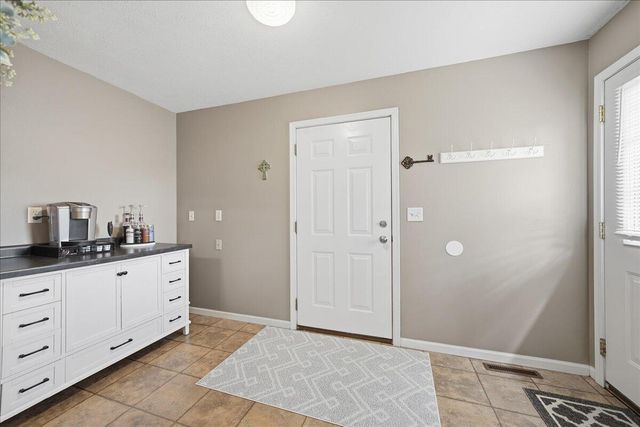 518 Golden Rain Court, Demotte, IN 46310