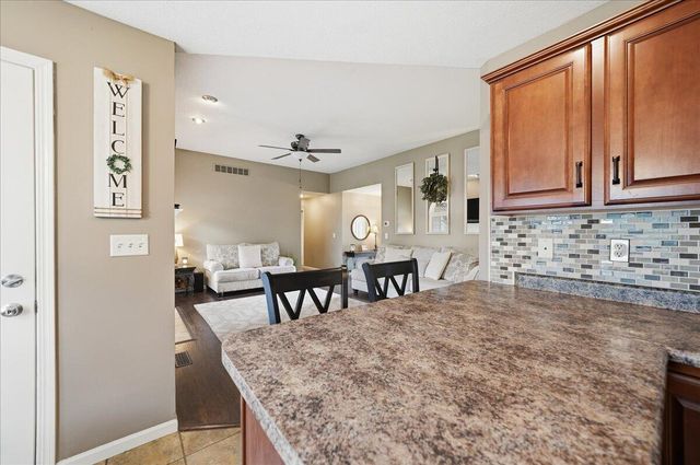 518 Golden Rain Court, Demotte, IN 46310
