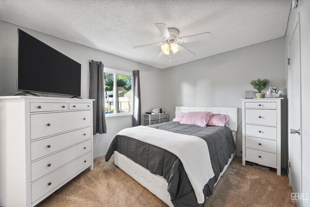 605 Stirrup Avenue, Bakersfield, CA 93307