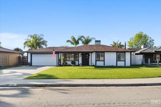 605 Stirrup Avenue, Bakersfield, CA 93307