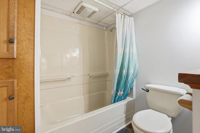 10 MATTHEWS AVE, Cockeysville, MD 21030