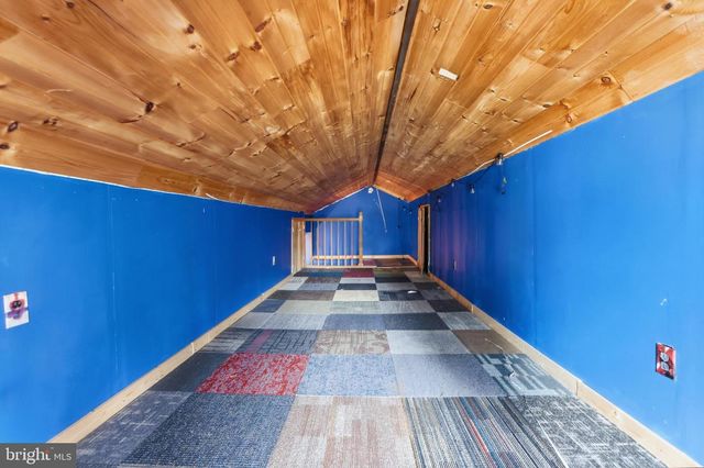 10 MATTHEWS AVE, Cockeysville, MD 21030