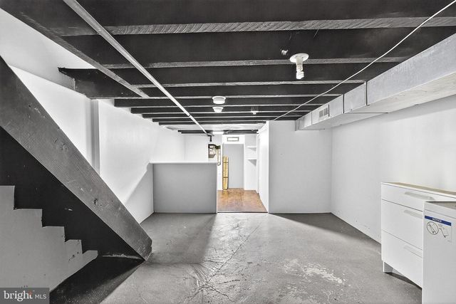 2245 GREENWICH ST, Philadelphia, PA 19146