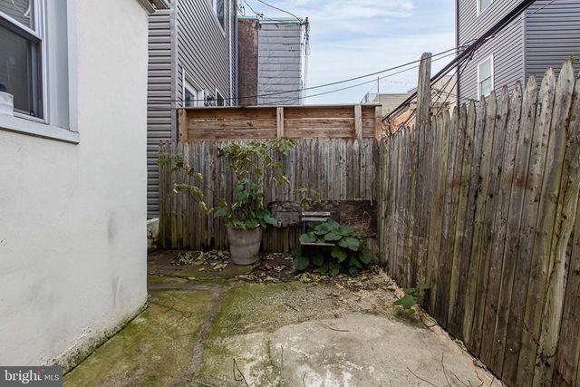 2245 GREENWICH ST, Philadelphia, PA 19146