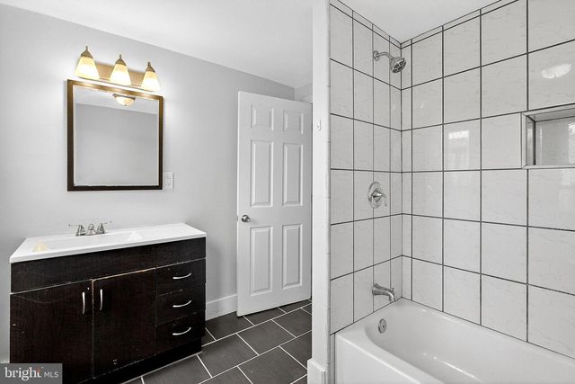 2245 GREENWICH ST, Philadelphia, PA 19146