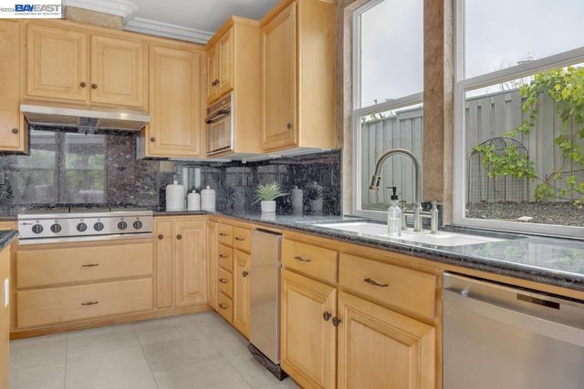 10872 Inspiration Cir, Dublin, CA 94568