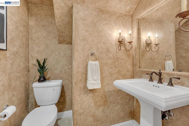 10872 Inspiration Cir, Dublin, CA 94568