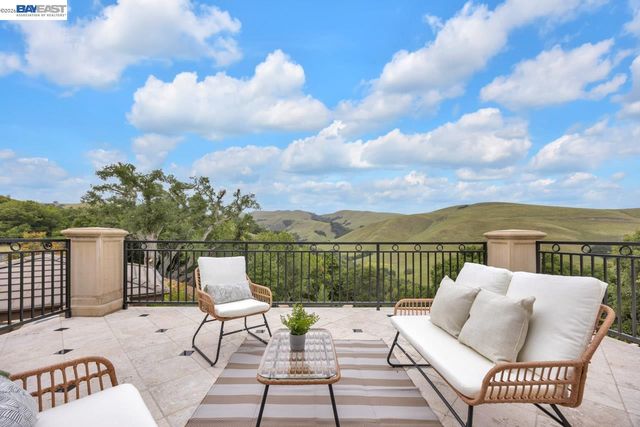 10872 Inspiration Cir, Dublin, CA 94568