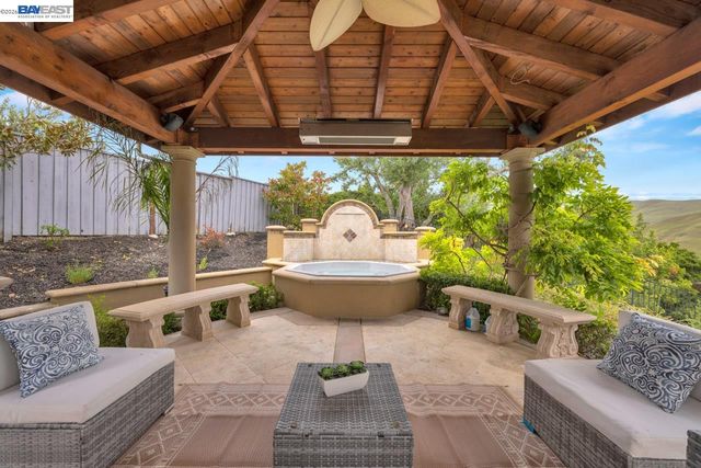10872 Inspiration Cir, Dublin, CA 94568